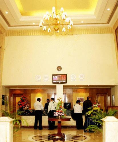 Beverly Hotel Chennai Zewnętrze zdjęcie